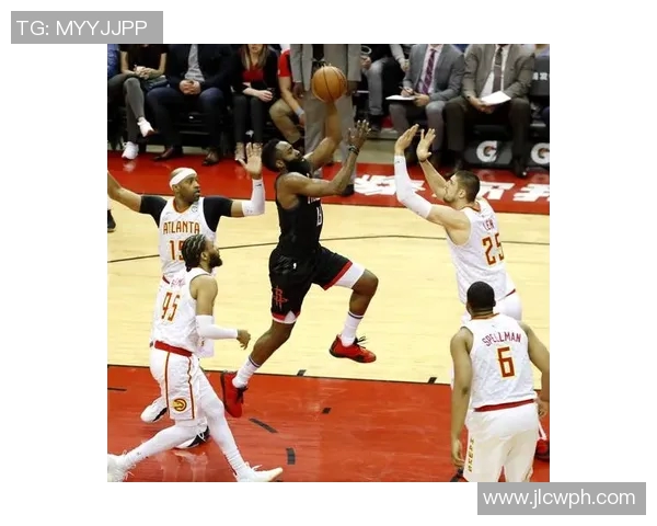 2017年NBA火箭队与上海队精彩对决回顾及赛后分析