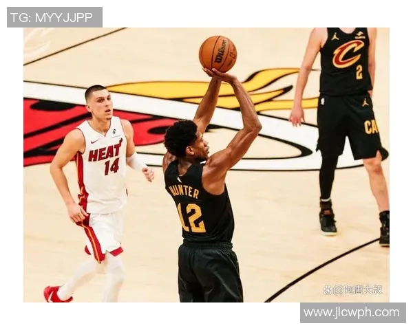 2018年NBA季后赛雷霆与骑士激战回顾精彩瞬间与球星表现分析