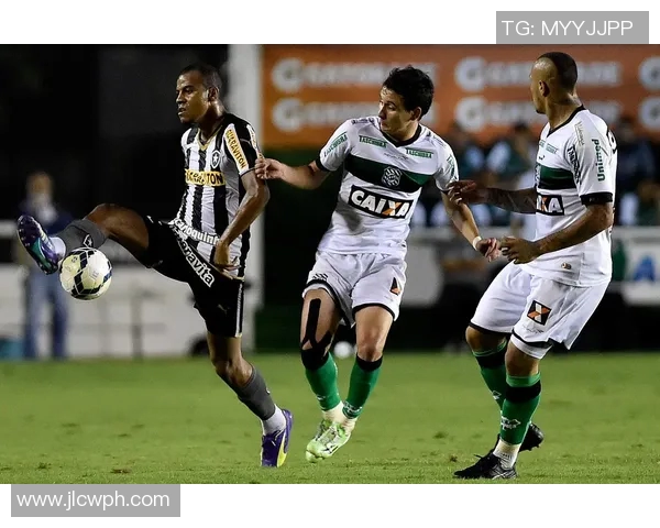 RB莱比锡90分钟激战展现球队实力与战术深度的精彩对决